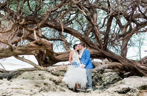 Paradise Cove | Oahu | Hawaii Beach Weddings & Elopements | Married with Aloha, LLC