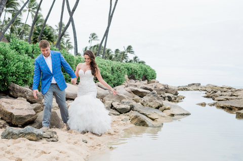 Paradise Cove | Oahu | Hawaii Beach Weddings & Elopements | Married with Aloha, LLC