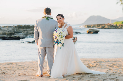 Paradise Cove | Oahu | Hawaii Beach Weddings & Elopements | Married with Aloha, LLC
