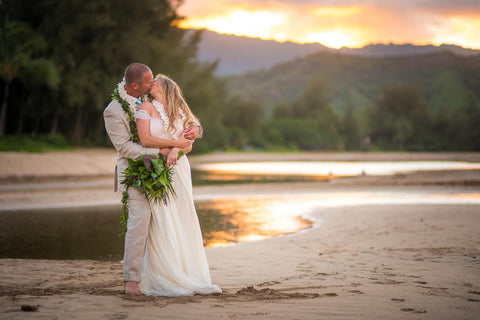 🌺 Hanalei Bay | North Kauai | Hawaii Beach Weddings & Elopements | Married with Aloha, LLC