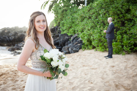 A "First Look" Photoshoot | Hawaii Beach Weddings & Elopements | Married with Aloha, LLC