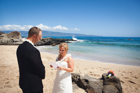 🌺 Oneloa Bay | West Maui | Hawaii Beach Weddings & Elopements | Married with Aloha, LLC