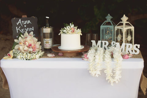 Ceremony Cake | Hawaii Beach Weddings & Elopements | Married with Aloha, LLC