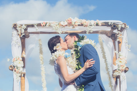 🌺 Waimanalo Bay | Oahu | Hawaii Beach Weddings & Elopements | Married with Aloha, LLC