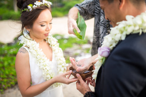 Brides Hawaiian Haku Head Lei (Popular) | Hawaii Beach Weddings & Elopements | Married with Aloha, LLC