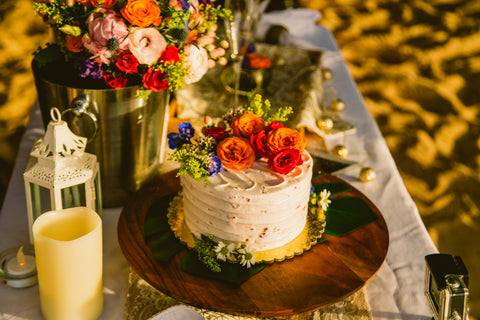 Ceremony Cake | Hawaii Beach Weddings & Elopements | Married with Aloha, LLC