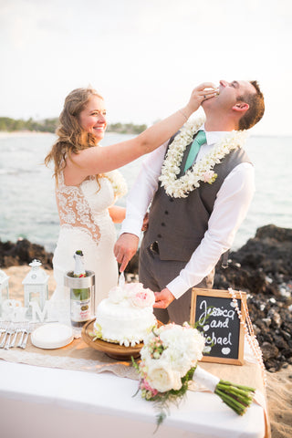 Ceremony Cake | Hawaii Beach Weddings & Elopements | Married with Aloha, LLC