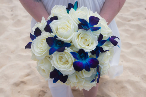 Brides Nosegay Wedding Bouquet (Popular) | Hawaii Beach Weddings & Elopements | Married with Aloha, LLC