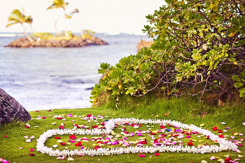 Heart or Circle of Fresh Florals Leis | Hawaii Beach Weddings & Elopements | Married with Aloha, LLC