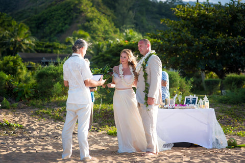 🌺 Hanalei Bay | North Kauai | Hawaii Beach Weddings & Elopements | Married with Aloha, LLC
